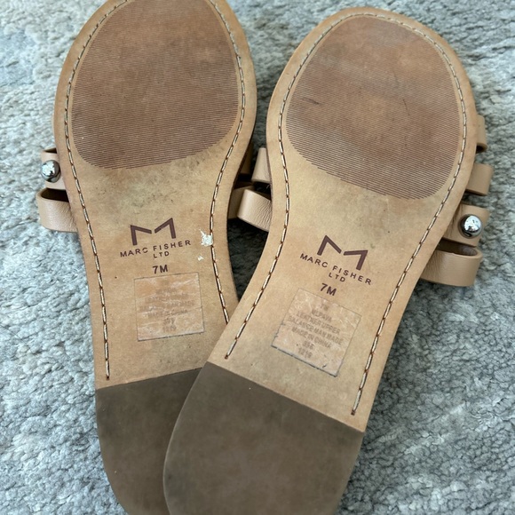 MARC FISHER Bryte 2 Ball Studded Slide Sandals Size 7M Summer Beach Outdoor - Picture 2 of 9